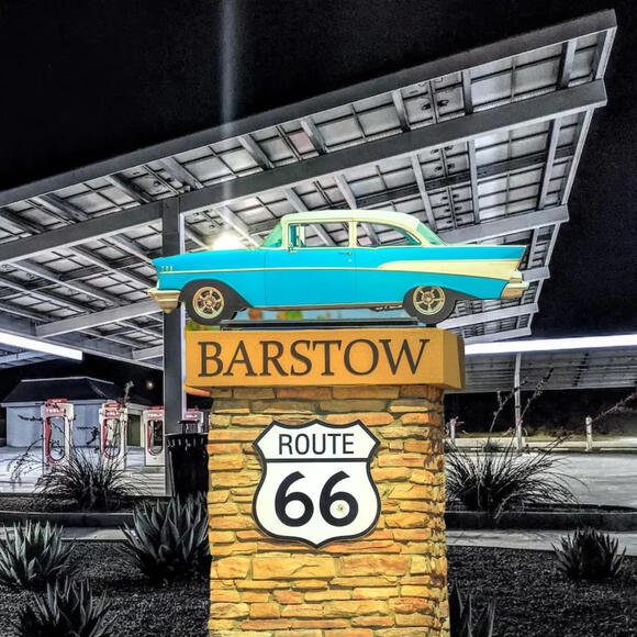 CA approves 100 unit supercharging station in Barstow